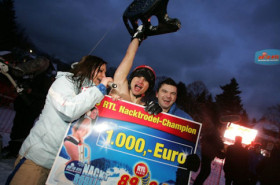 Preisverleihung mit Jule und Marco von RTL